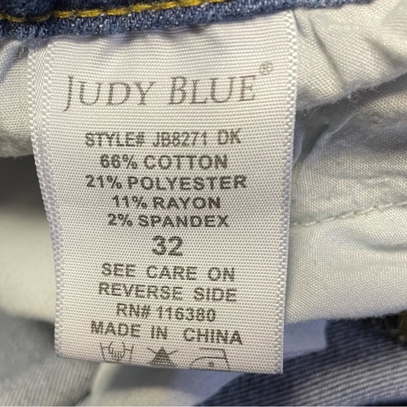 Judy Blue Relaxed Fit Womens Size 32 JB8271 Mid-Rise Blue Denim Jeans Distressed - Picture 10 of 10
